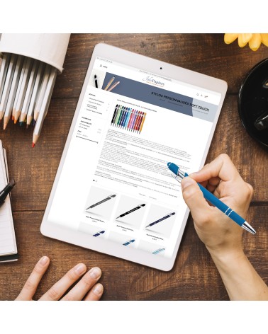 Lot Arc-en-ciel de 14 stylos personnalisés Soft Touch 2 en 1 – Spécial fêtes avec ravure laser